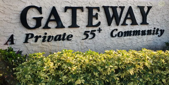 Gateway Mobile Home Park Picture 5
