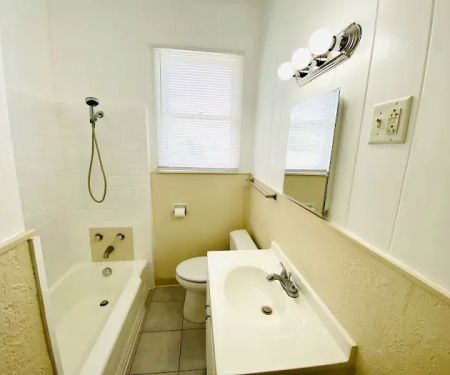 Blue Heron Cottages & Mobile Home Park