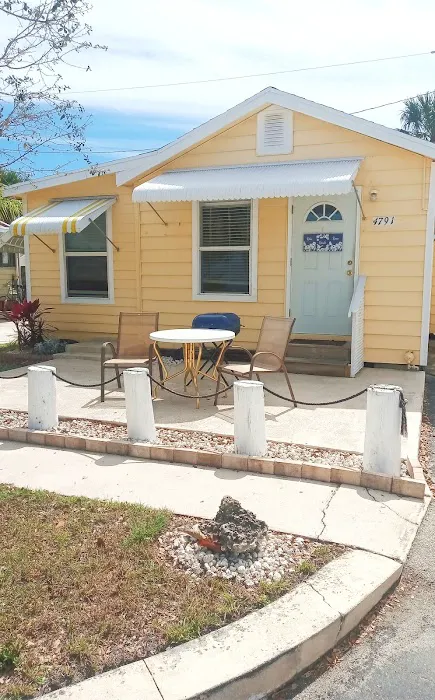 Blue Heron Cottages & Mobile Home Park Picture 9