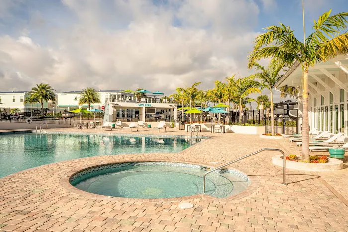 Ocean Breeze Resort Picture 2