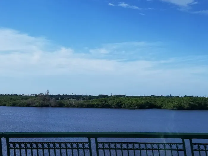 Riverland Picture 6