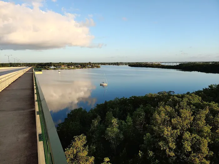 Riverland Picture 4
