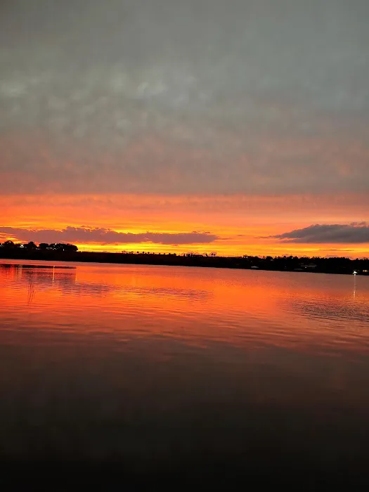 Lake Garden Mobile Home Park Picture 4