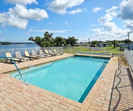 Paradise Village Mobile Home Park