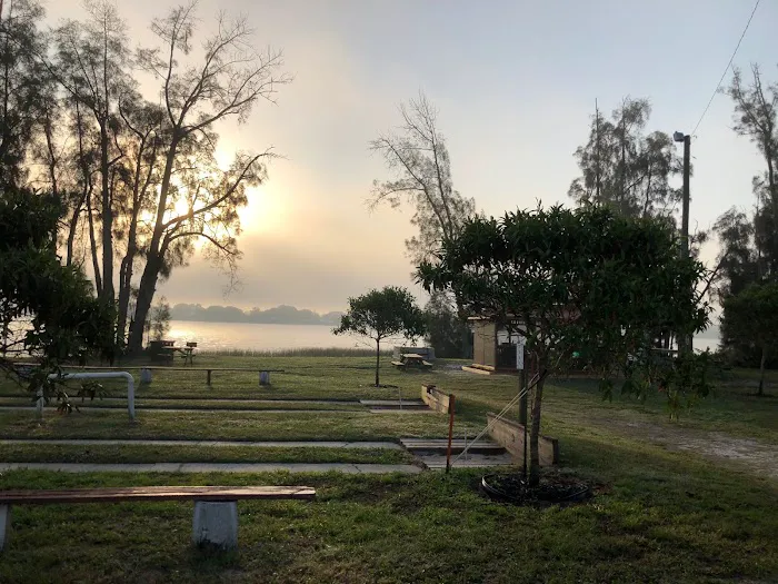 Camp Florida RV Resort Picture 9
