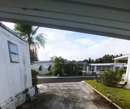 Lakeside Village Mobile Home Park