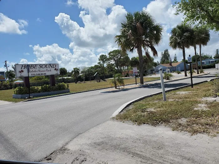 Hobe Sound Mobile Home Park 77 Picture 3