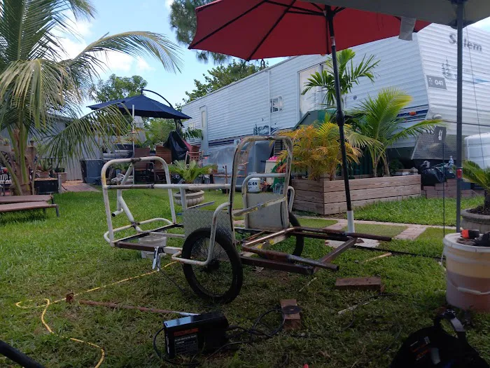 Hobe Village Mobile Home Park Picture 2
