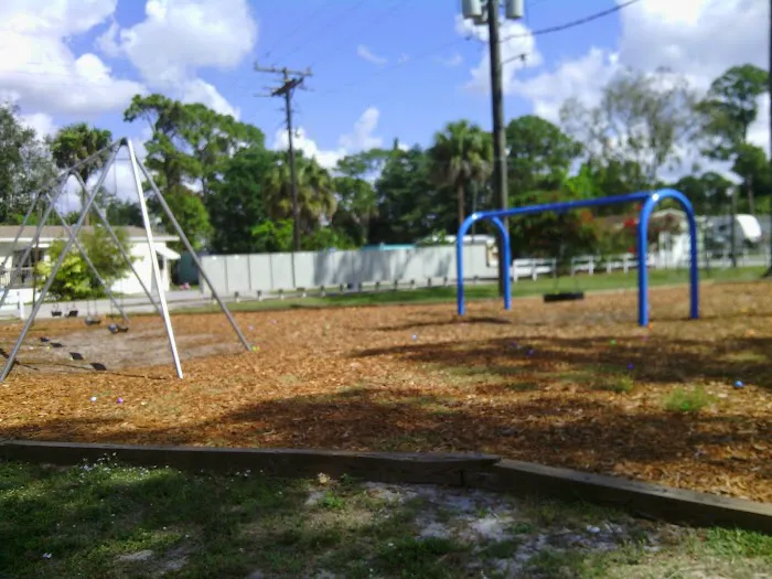 St Lucie Mobile Village Picture 7