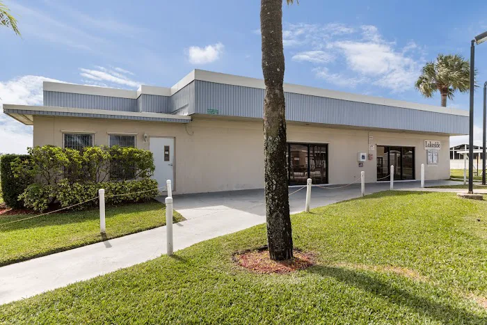 Palm Lake Estates Picture 6