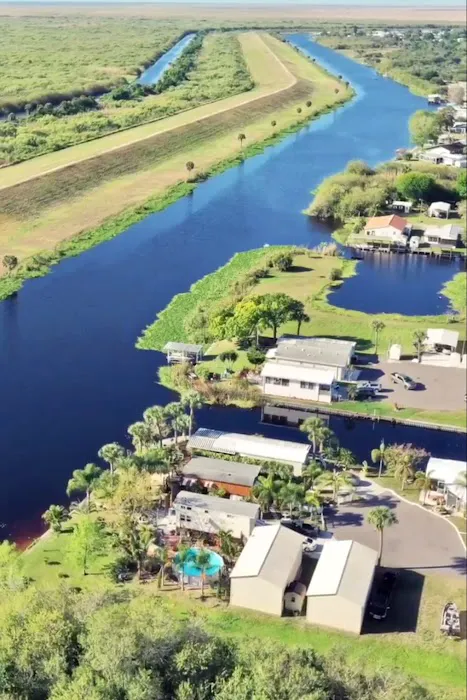 Turtle Cove 55+ Condominium Park Picture 2