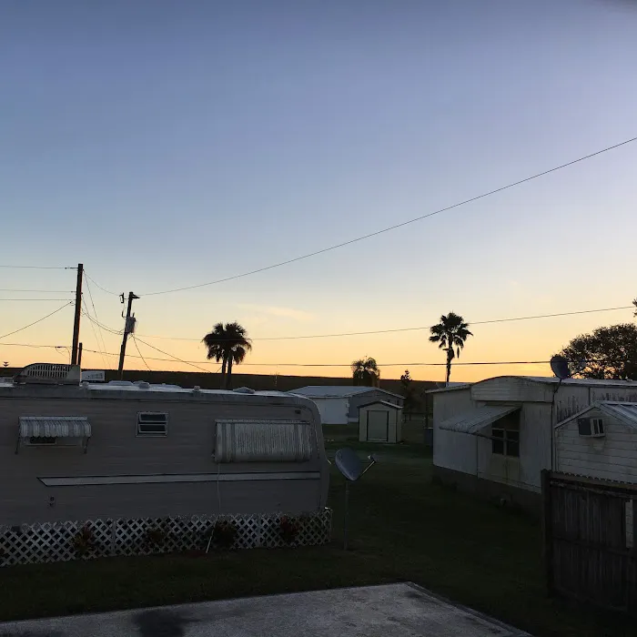 Southern Sun RV Park Picture 8