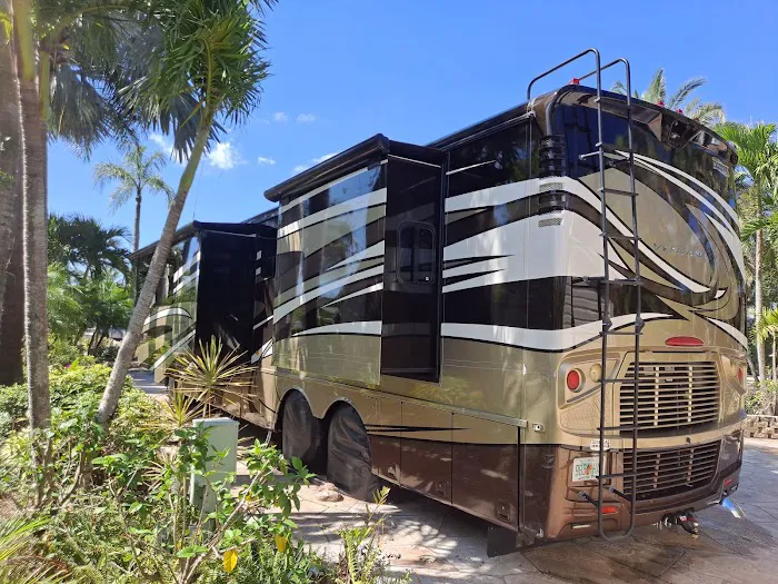 RiverLandings - A Florida Luxury Motorcoach Resort Picture 5
