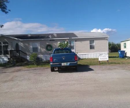 Twin Lakes Mobile Home Estates