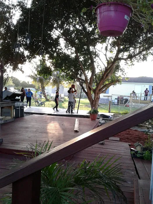 Fox Briar Mobile Home Park Picture 1