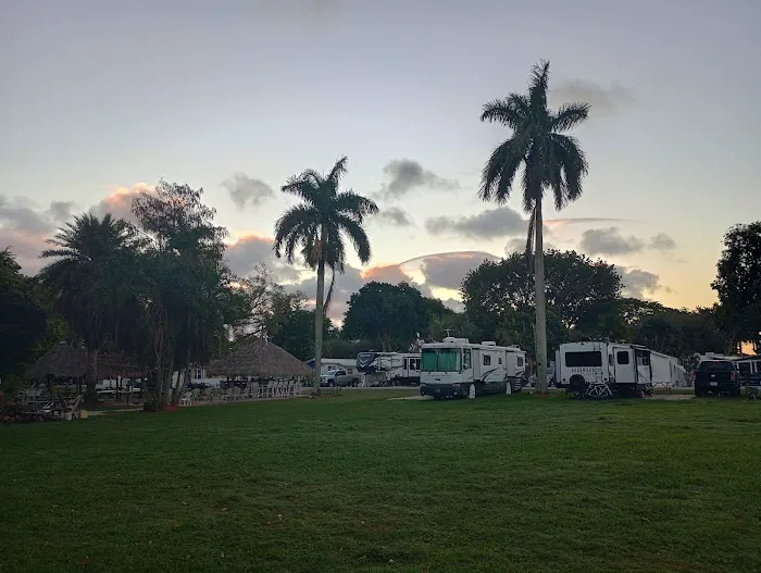 Crooked Hook RV Resort Picture 1