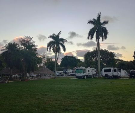 Crooked Hook RV Resort