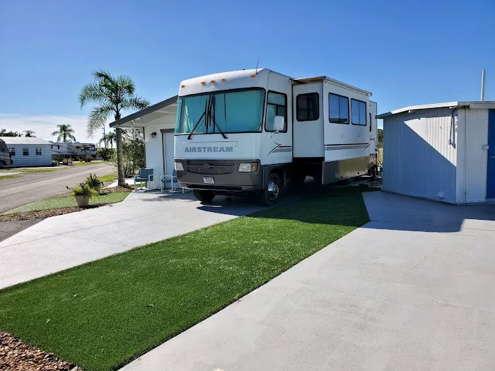 Paradise RV Lot Rental Picture 2