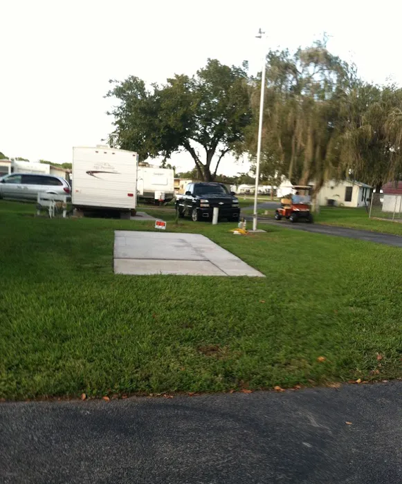 Okeechobee Lake RV Park Picture 5