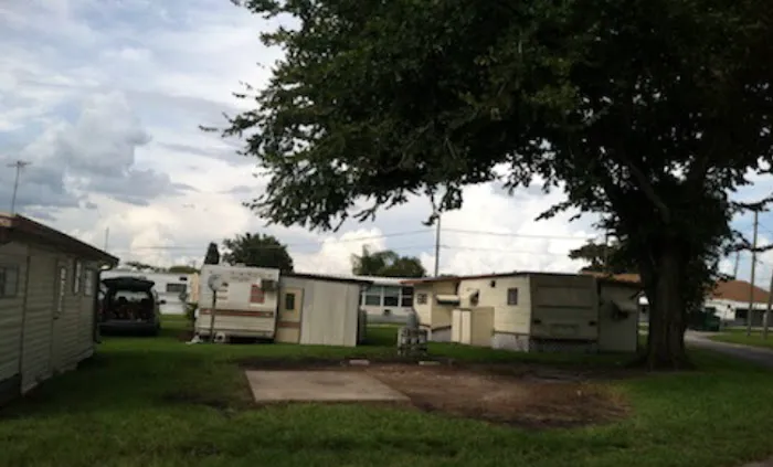 Okeechobee Lake RV Park Picture 7