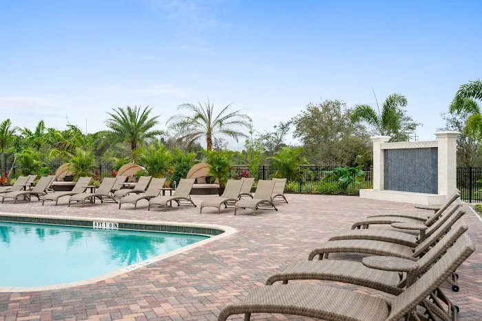 Golden Palms Luxury Motorcoach Resort Picture 2