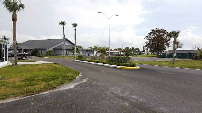 Blue Cypress Golf & RV Resort Picture 4