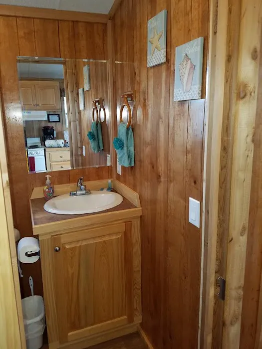 Barlow's RV and Fish Camp Picture 1