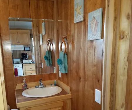 Barlow's RV and Fish Camp