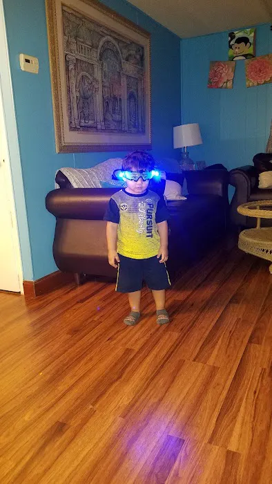 Lakeside Mobile Home Park Picture 4