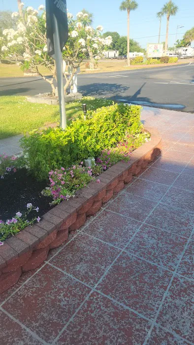 Big O RV Resort (55 plus) Picture 9