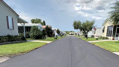 Town 'n Country Mobile Home Park Picture 5