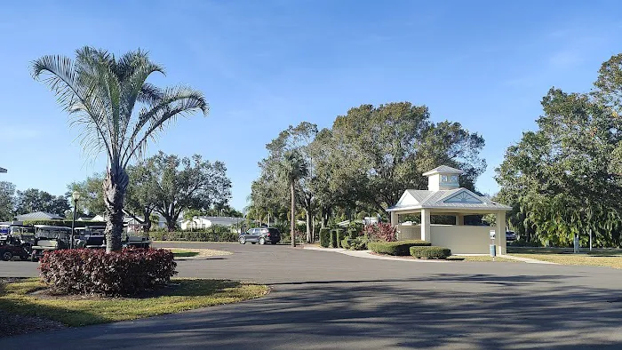 Cypress Woods RV Resort Picture 9