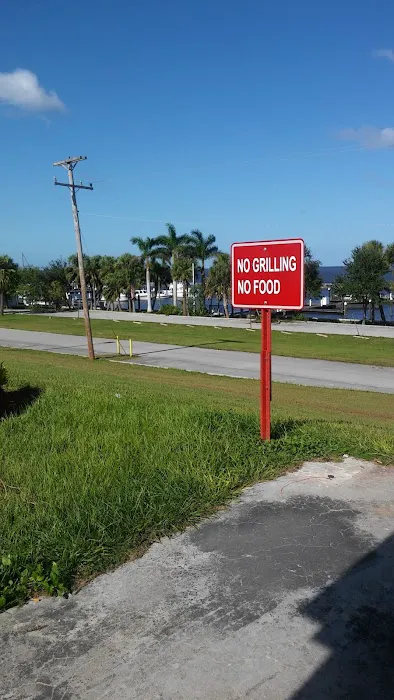 Pahokee Trailer Park Picture 3