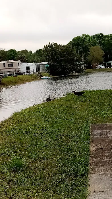Lazy J Mobile Home & RV Park Picture 10