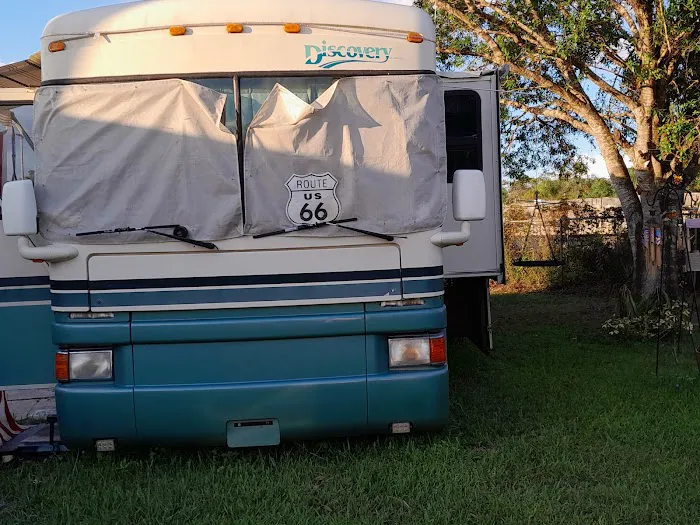 Tice Mobile Home Court & RV Picture 4