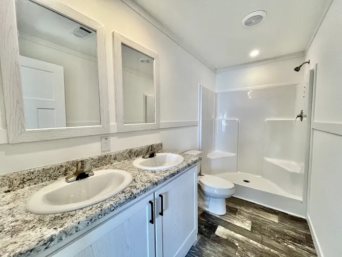 Eagle Estates Picture 3