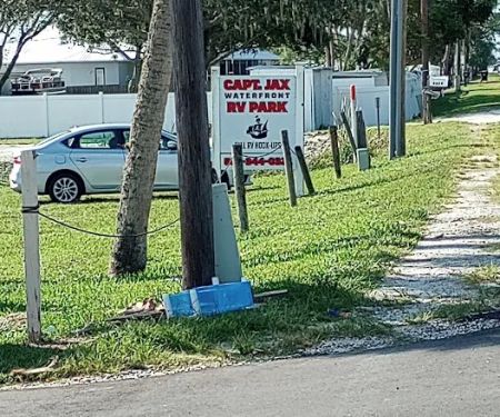 Canal Side Manor RV Park