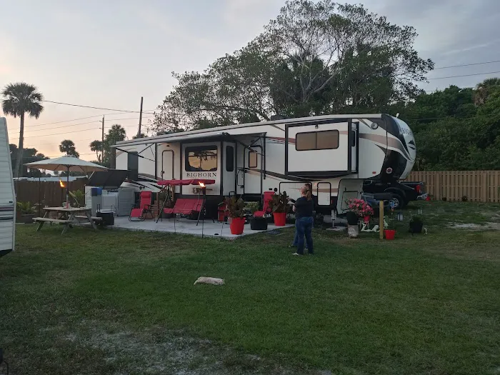 Gator RV Park Picture 2