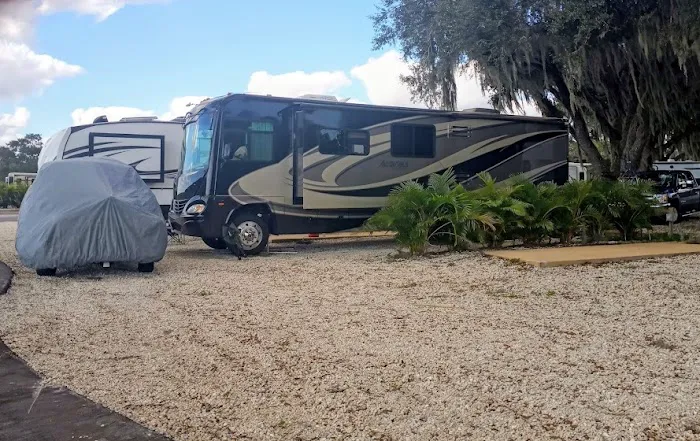Lake Okeechobee RV Park Picture 9
