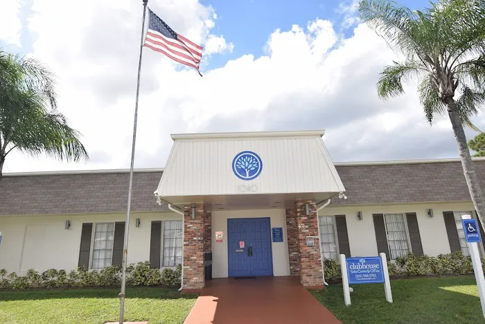 Colonial Estates Manufactured Home Community Picture 7