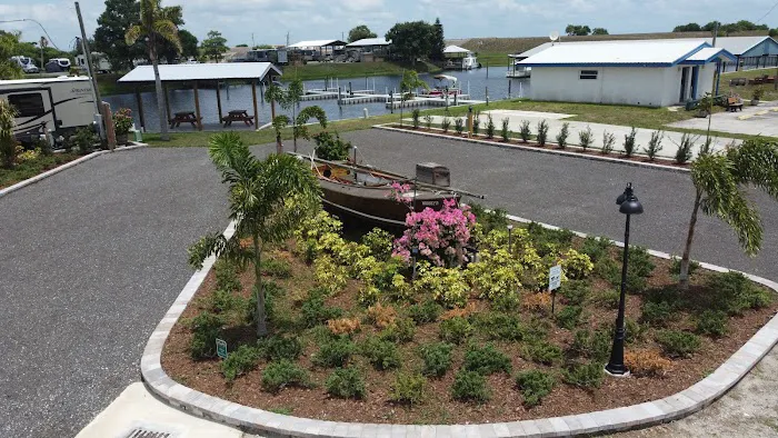 Taylor Creek RV Resort Picture 1