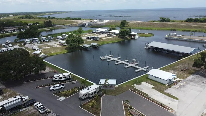 Taylor Creek RV Resort Picture 5