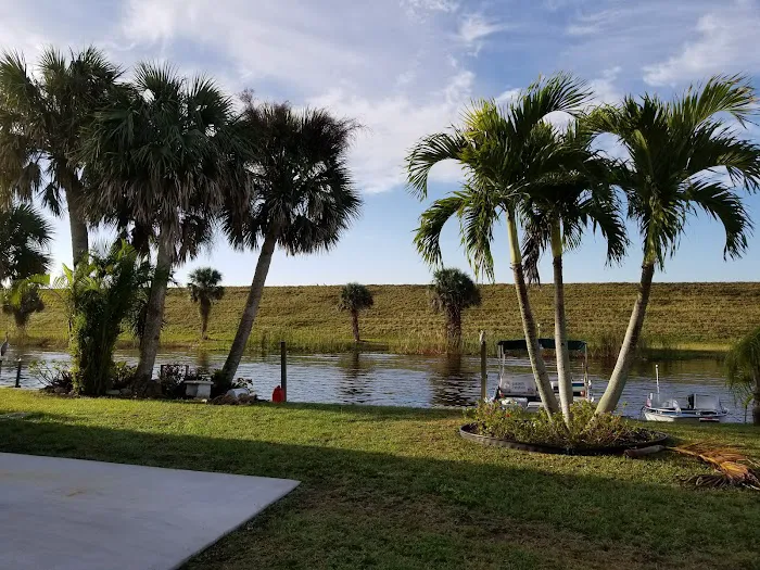 Cattleman's RV Park & Apartments Picture 3