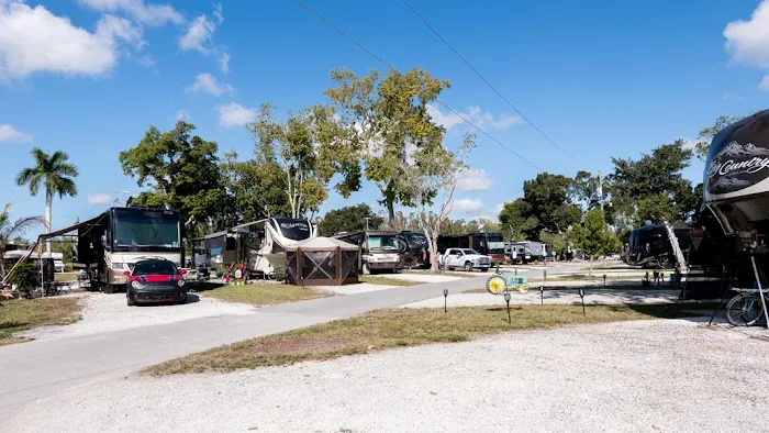 Sanctuary RV Resort Picture 10