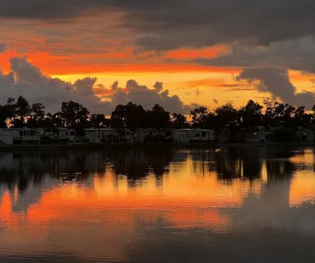 Water's Edge RV Resort