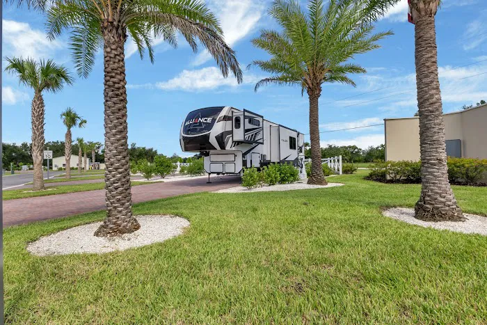 Southern Sands RV Resort, a 55+ Zeman Signature Resort Picture 5