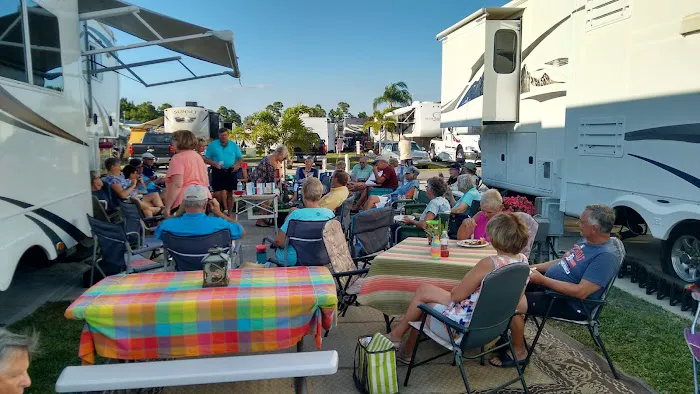 Alligator Mobile Home & RV Pk Picture 10