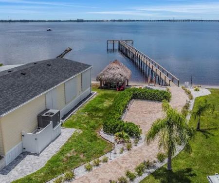 Harbor View On The Bay