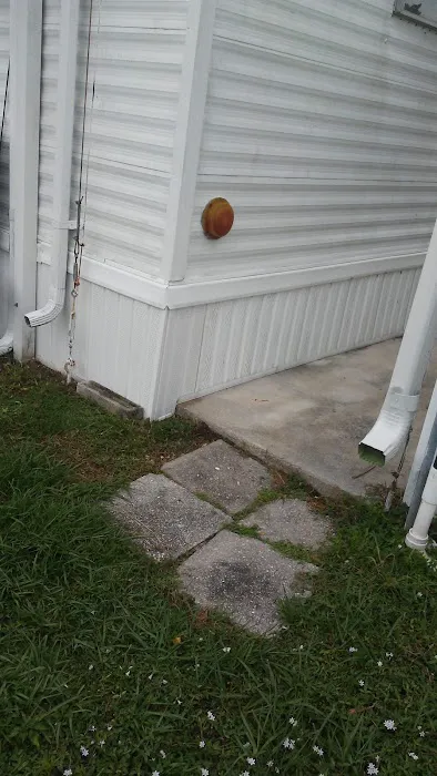 Mobile Manor Inc Picture 6