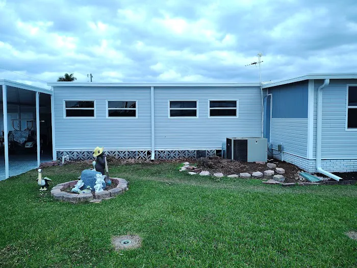 Forest Park Mobile Home Park Picture 1